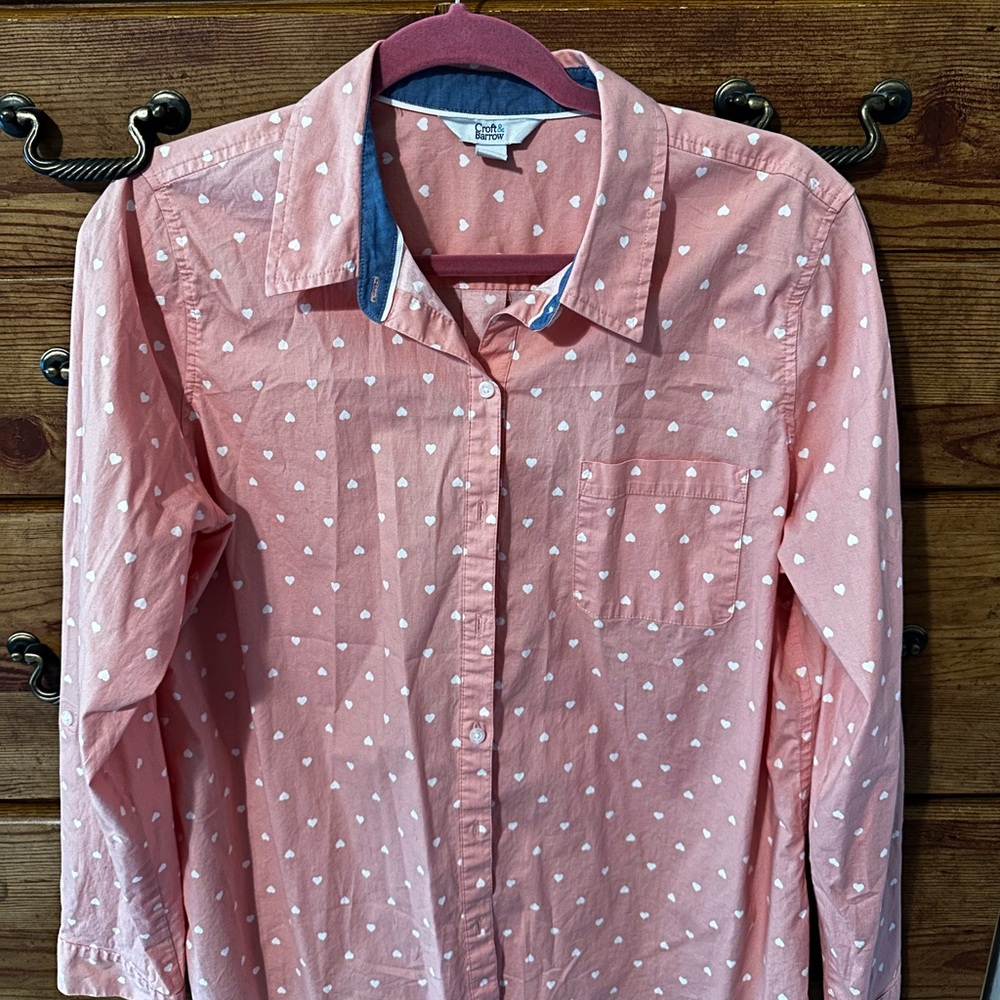 Pink/salmon collared shirt
